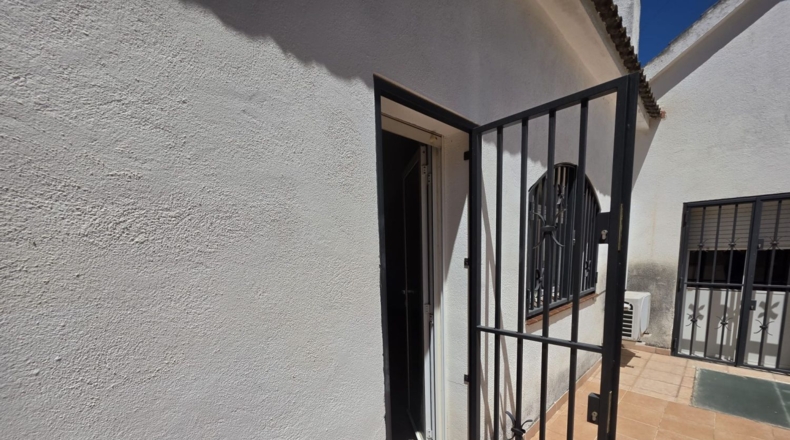 Barcelona - Canyelles - 1350m2