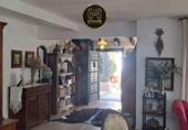 Villa con terreno en venta en Estepona ref: TR409116 foto