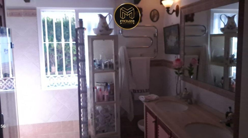Malaga - Estepona - 833m2