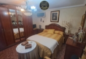 Дом с участком на продажу в городе Хаэн. Фото