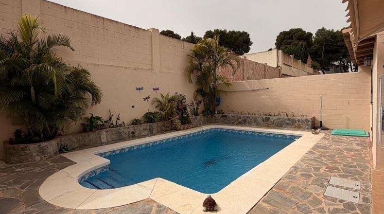 Málaga - Pizarra - 140m2