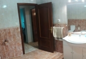 Xalet adossat amb terreny en venda a Sevilla ref.: TR409046 foto