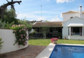 Xalet independent amb terreny en venda a Tomares ref.: TR409113 foto