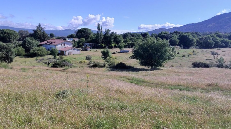 Касерес - Casas del Monte - 58000m2