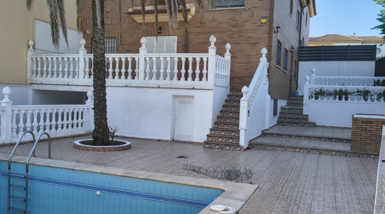 Jaén - Linares - 330m2
