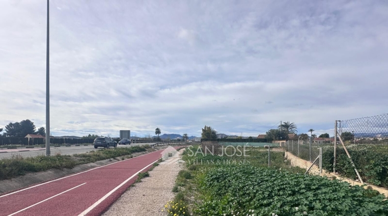 Alicante - Новельда - 6085m2