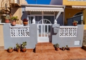 Chalet adosado con terreno en venta en la España, Torrevieja, ref: TR409095 foto