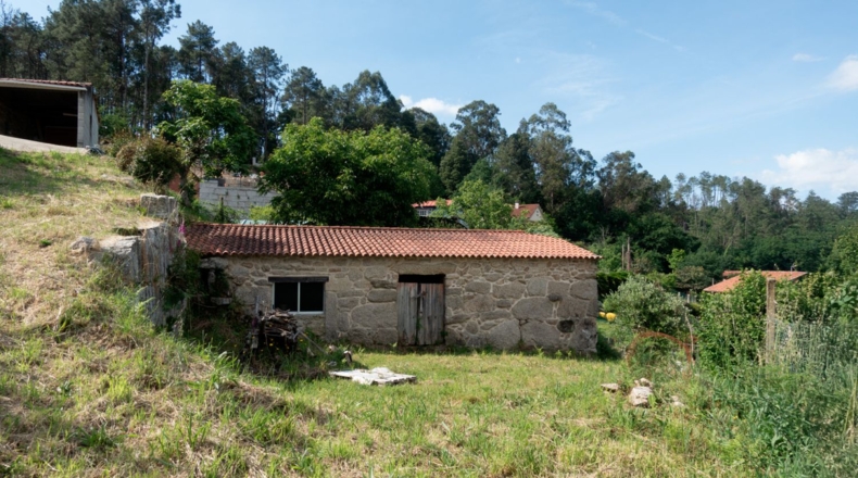 Pontevedra - Puenteareas - 2400m2