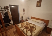 Таунхаус с участком на продажу в городе Хаэн. Фото