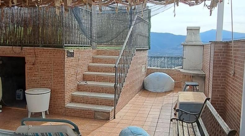 Jaén - Cárchel - 600m2