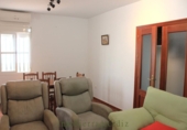 Дом с участком на продажу в городе Algodonales. Фото