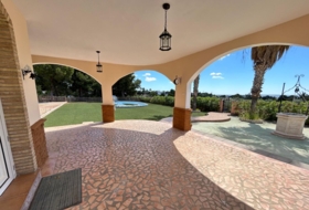 Albatera 3000&nbsp;m²