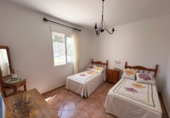Chalet independiente con terreno en venta en Albatera ref: TR409201 foto