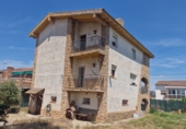 Xalet independent amb terreny en venda a Montoliu de Lleida ref.: TR409207 foto