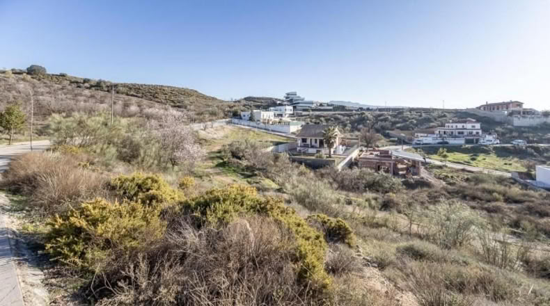 Granada - La Zubia - 850m2