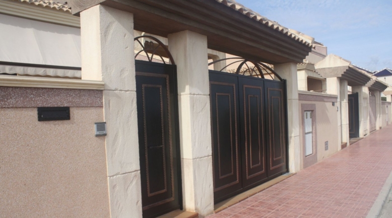 Alicante - Torrevieja - 225m2