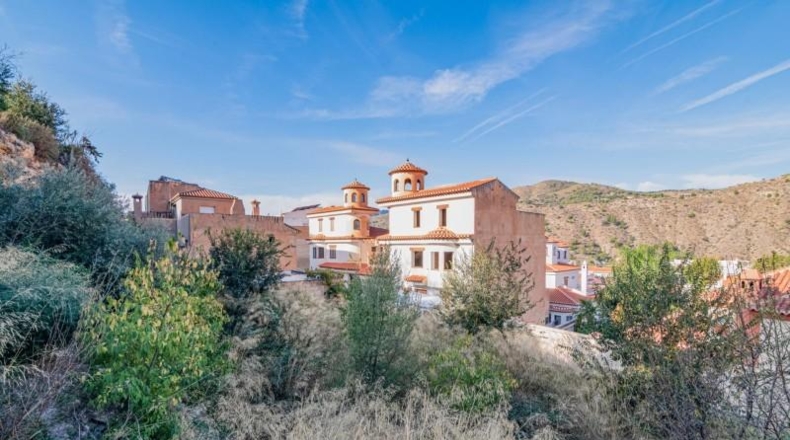 Granada - Vélez de Benaudalla - 1200m2
