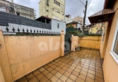 Chalet independiente con terreno en venta en la España, Vigo, ref: TR377877 foto