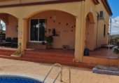 Casa de pueblo en venta en la España, la Bisbal del Penedès, ref: TR326106 foto
