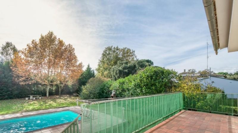 Gerona - Vilobí d'Onyar - 1500m2