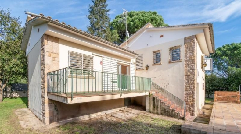 Gerona - Vilobí d'Onyar - 1500m2