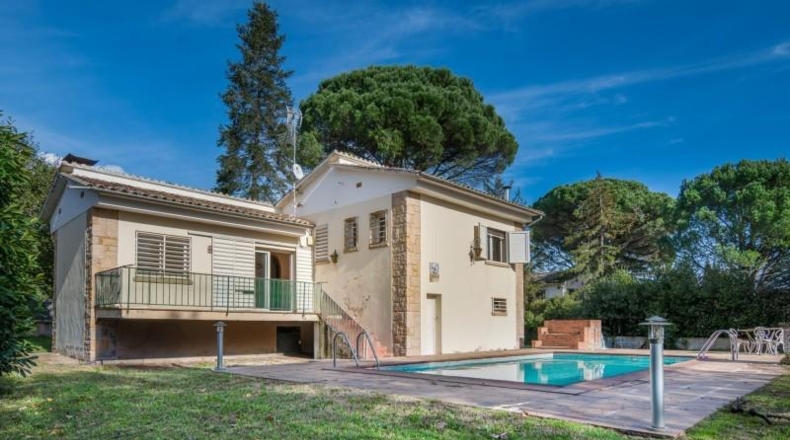 Gerona - Vilobí d'Onyar - 1500m2