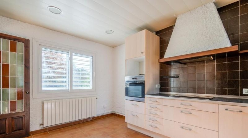 Gerona - Vilobí d'Onyar - 1500m2