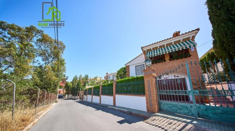 Granada - Villa de Otura - 638m2