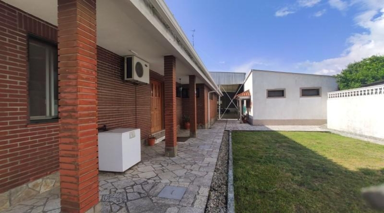 Pontevedra - Tomiño - 2512m2