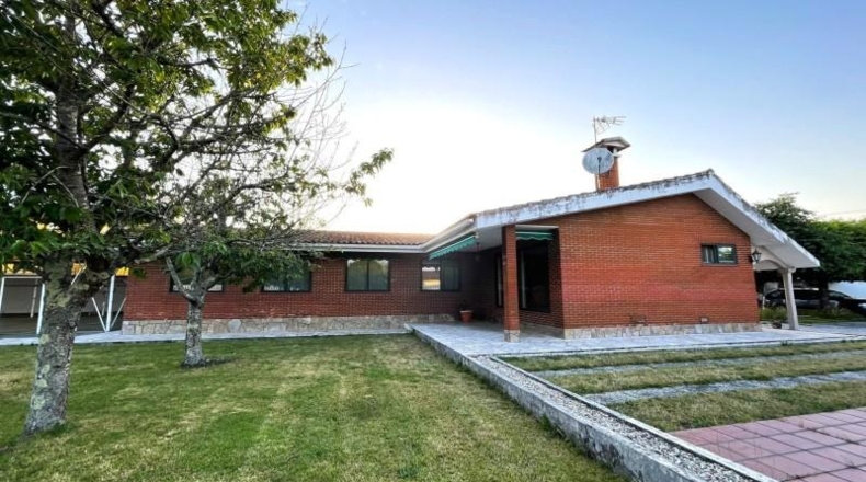 Pontevedra - Tomiño - 2512m2