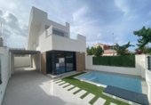 Xalet independent amb terreny en venda a la España, Los Alcázares, ref.: TR243342 foto