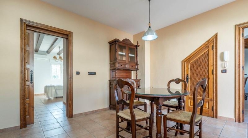 Granada - Santa Fe - 564m2