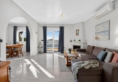 Chalet independiente con terreno en venta en la España, Orihuela, ref: TR409280 foto