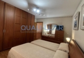 Отдельно стоящий дом с участком на продажу в городе Sant Feliu de Llobregat Фото