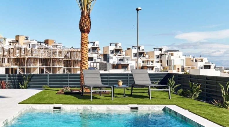 Alicante - San Miguel de Salinas - 357m2