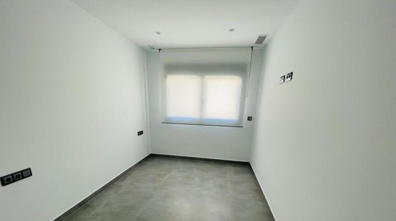 Alicante - Torrevieja - 850m2