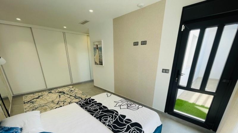 Alicante - Torrevieja - 850m2