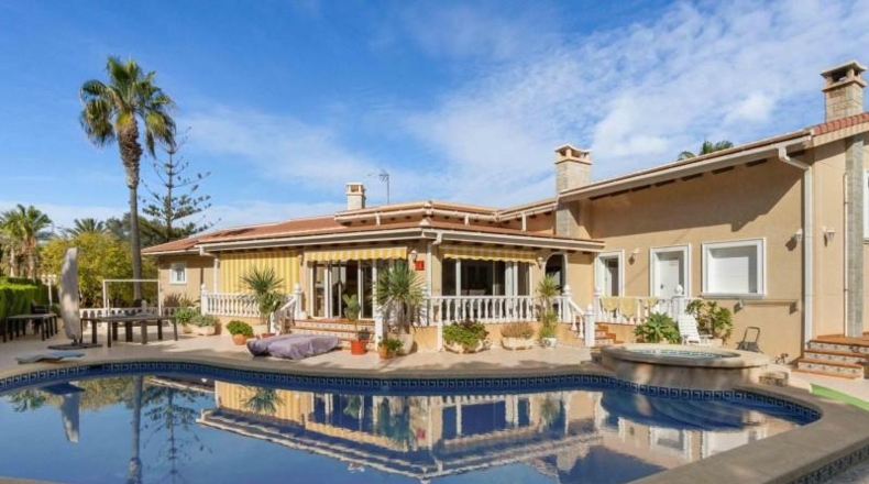 Alicante - Dehesa de Campoamor - 1425m2