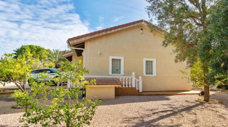 Аликанте - Cabo Roig - 1425m2