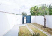 Xalet adossat amb terreny en venda a Espartinas ref.: TR408378 foto