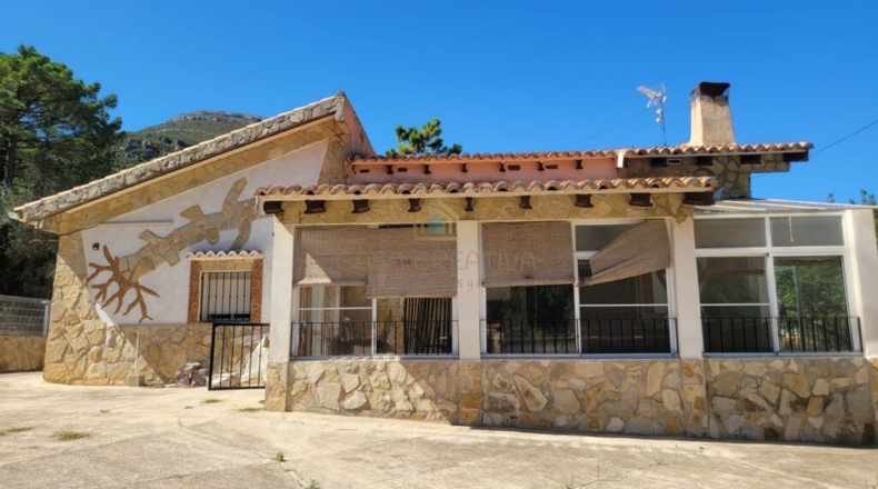 Valencia - Simat de la Valldigna - 200m2