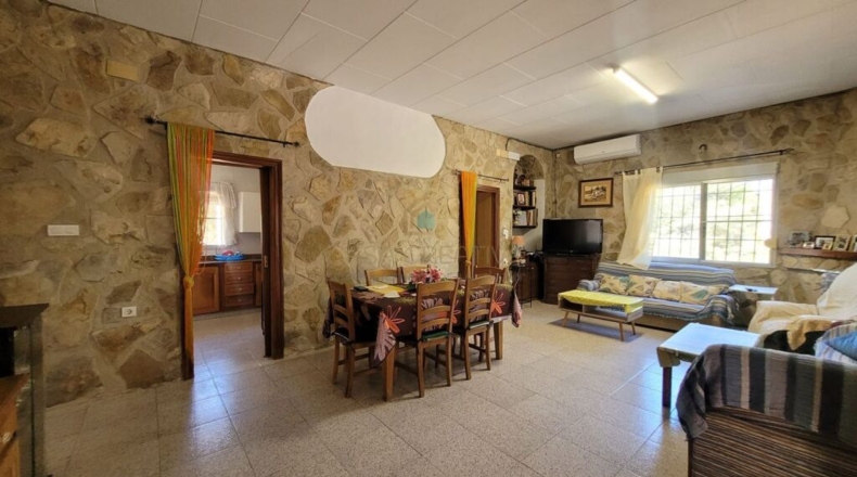 Valencia - Simat de la Valldigna - 200m2