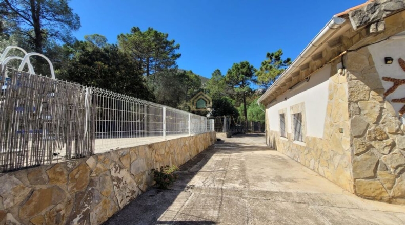 Valencia - Simat de la Valldigna - 200m2