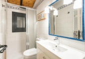 Chalet independiente con terreno en venta en Camprodon ref: TR405901 foto