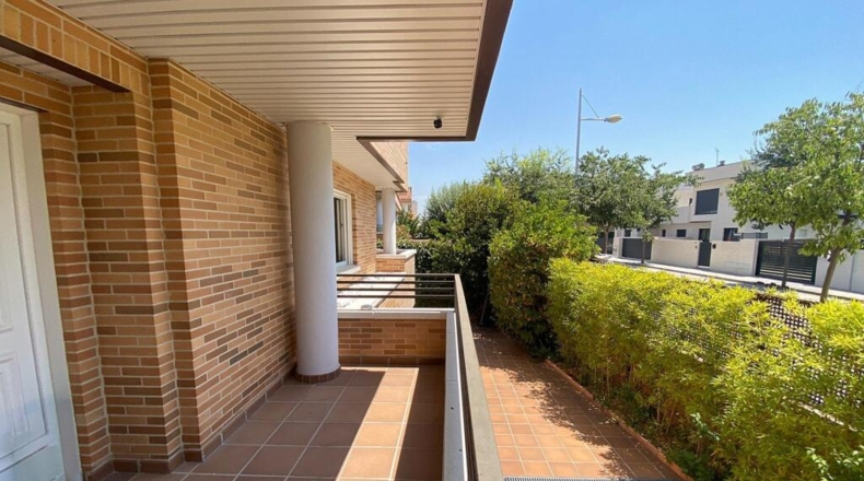 Community of Madrid - Villanueva de la Cañada - 390m2