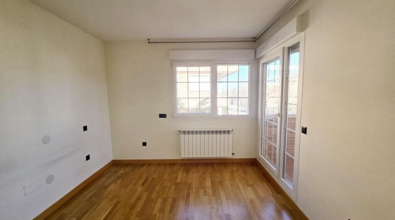 Community of Madrid - Villanueva de la Cañada - 390m2