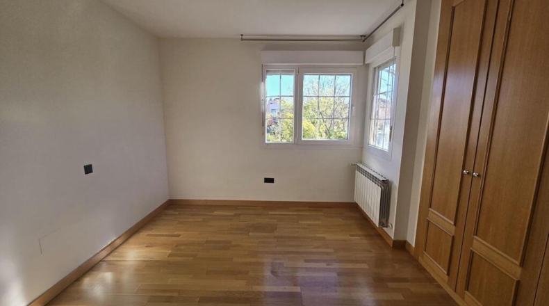 Community of Madrid - Villanueva de la Cañada - 390m2