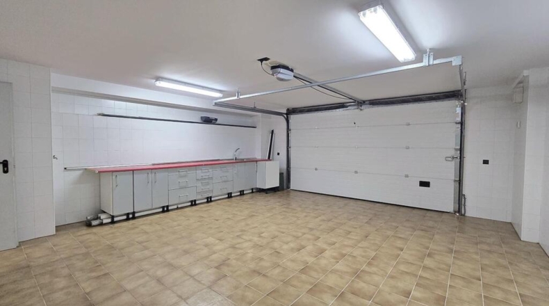 Community of Madrid - Villanueva de la Cañada - 390m2
