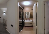 Chalet adosado con terreno en venta en Sevilla ref: TR409272 foto