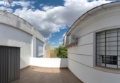 Chalet adosado con terreno en venta en Sevilla ref: TR409272 foto